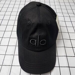 Alo Yoga Off-Duty Baseball Cap